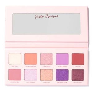 Wander Suite Escape Eyeshadow Palette
